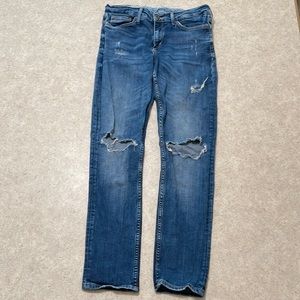 H&M & DENIM BOYFRIEND LOW WAIST TAPERED LEG DISTRESSED JEANS